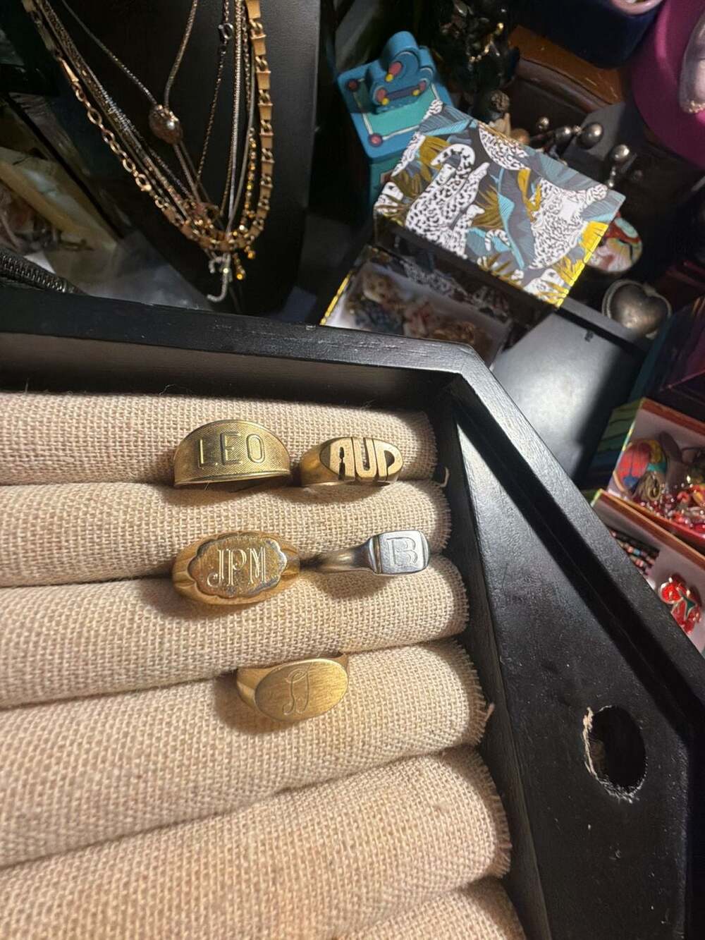 Vintage Ring Lot Including Signet - Picture 2 of 6